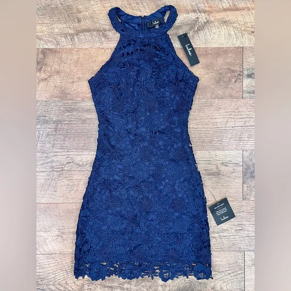 NEW Lulus Love Poem Navy Blue Lace Bodycon Halter Dress - Image 3