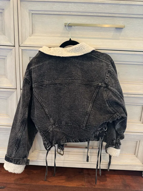 ASTR The Label black jean fur jacket - Image 2