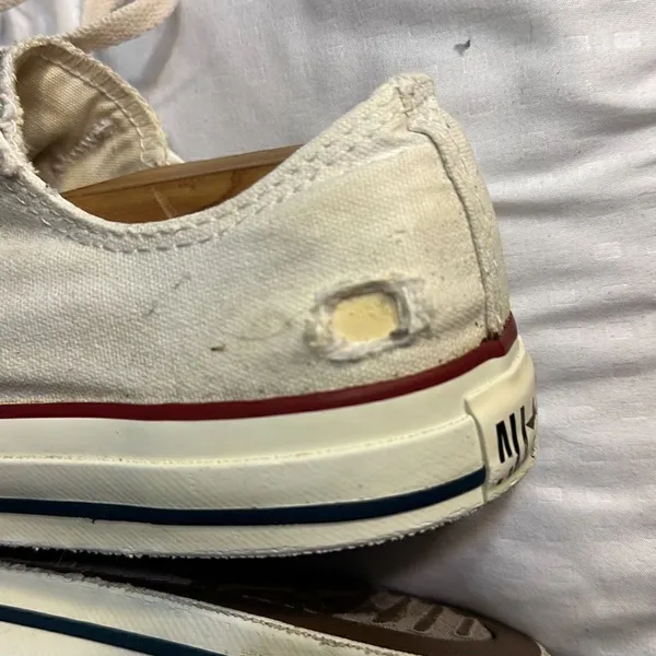 Converse All Star Low Top White Sneakers Men’s 8, Women’s 10 - Image 5