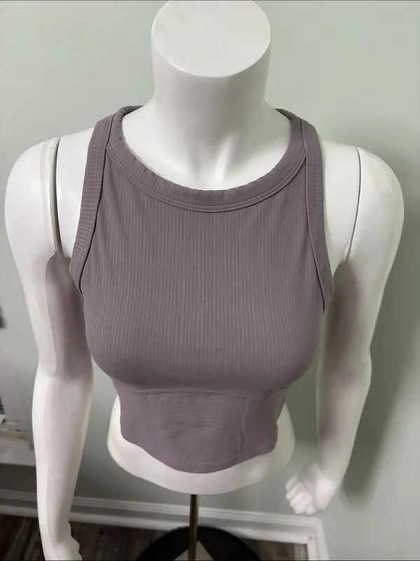 Lululemon Blissful Bend Tank Top Violet Verbena size 8 - Image 6