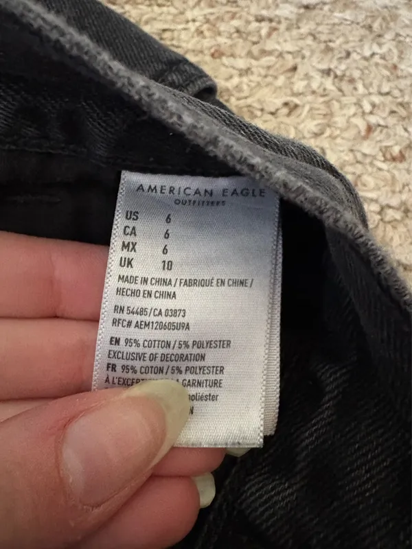 American Eagle Shorts - Image 3