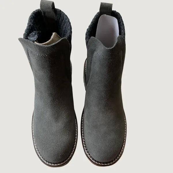 Vintage Havana Everett Grey Suede Lug Sole Ankle Boots with Knit Collar Size 5.5 - Image 7