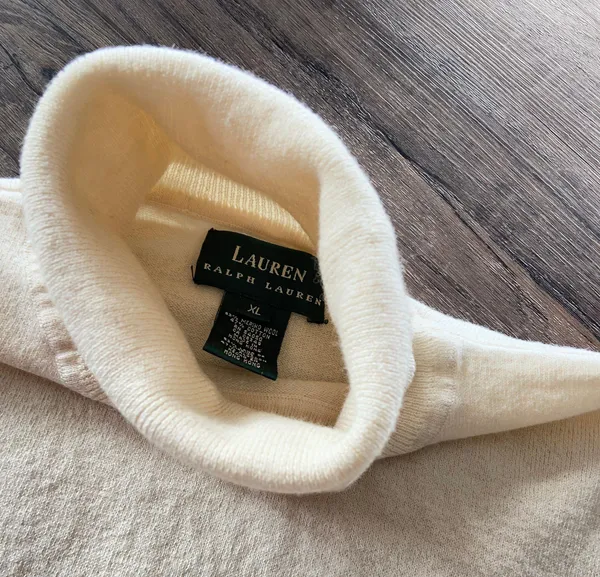 Vintage y2k Lauren Wool Blend Turtle Neck Long Sleeve Sweater🔥 - Image 3