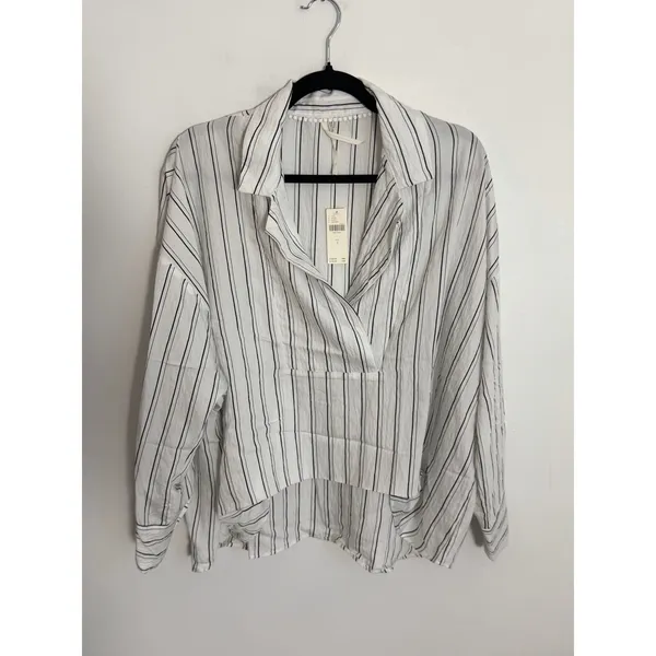 Anthropologie Women's striped Oversized NWT Blouse size S - Image 2