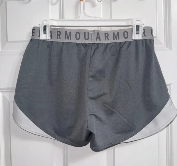 Under Armour Shorts - Image 2