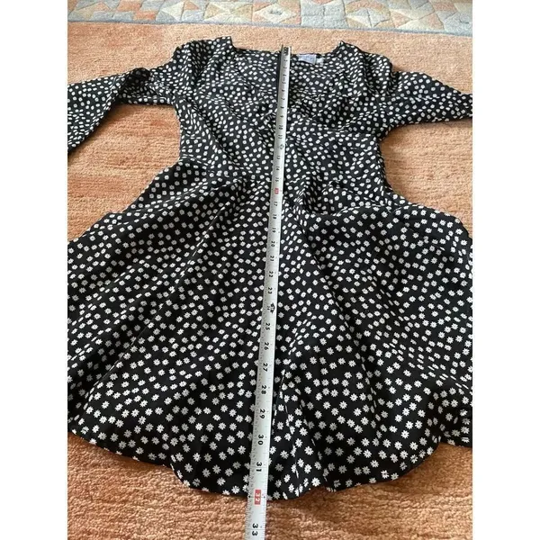 Princess Polly Black with White Floral Long Sleeve Mini Faux Wrap Dress Size 4 - Image 6