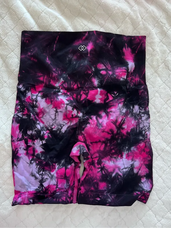 Tie-Dye Pink & Black High-Waist Bike Shorts - Image 2