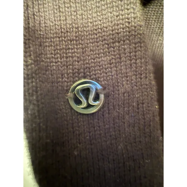 Lululemon Black V-Neck Long‎ Sleeve Mesh Panel Knit Pullover Sweater Size 4-6 - Image 4