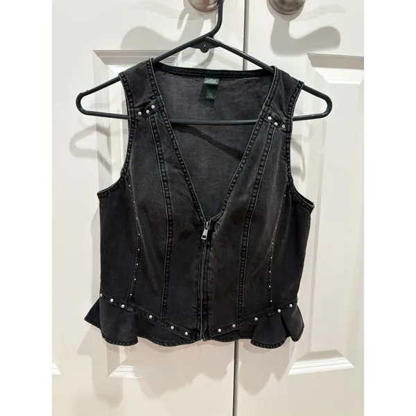 Women’s Black Denim Studded Vest Size Small Wild Fable Ruffle Hem Sleeveless Top - Image 3