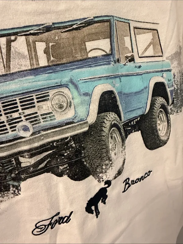 Ford Bronco Vintage Style Mountain Graphic Crop Tee Cream / Black Oversized Fit - Image 3