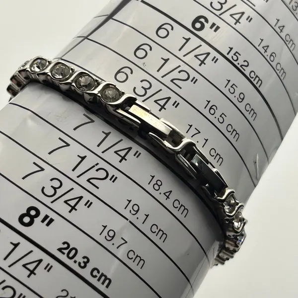 Women’s Silver-tone Watch Oval Dial with Crystals on the Band Working - Image 7