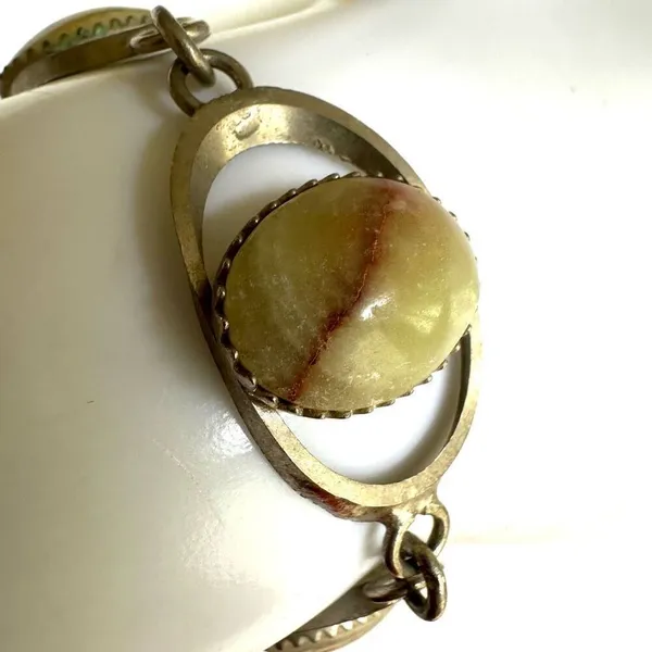 Silver tone agate link vintage bracelet - Image 4