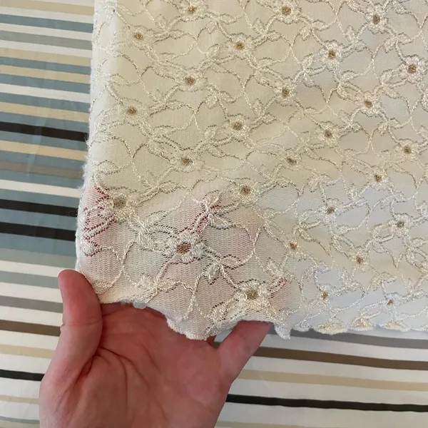 Beautiful BCX lace Y2K Vintage Tank Top - Image 3