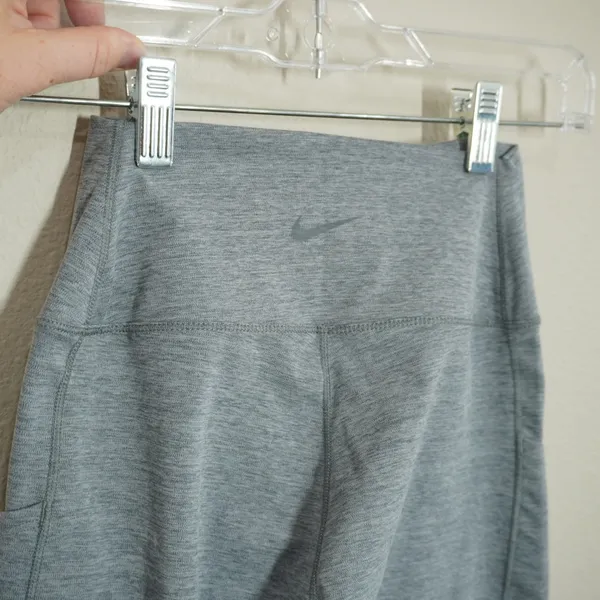 Nike Women's Size Small Leggings Gray NEW High Rise 7/8 Dri-FIT Pockets Gym - Image 6