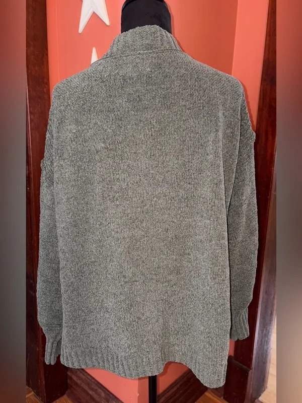 Open-Front Green Knit Cardigan Sweater - Image 3