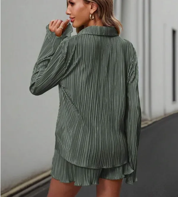 Amazon Pleated Set - Image 2