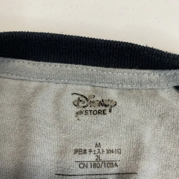 Disney New York State of Mind‎ Graphic Mickey Size Medium Gray/Black Colorway - Image 3
