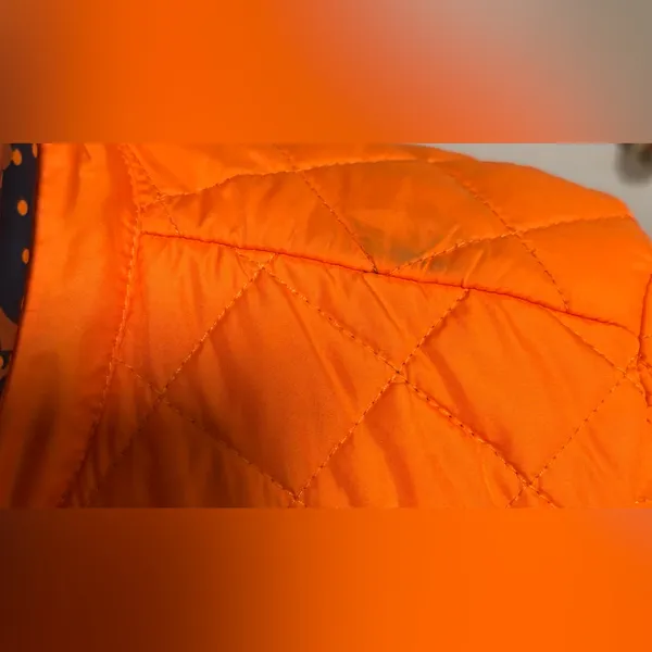 C. Wonder Quilted Barn Jacket size Medium Orange - Image 12