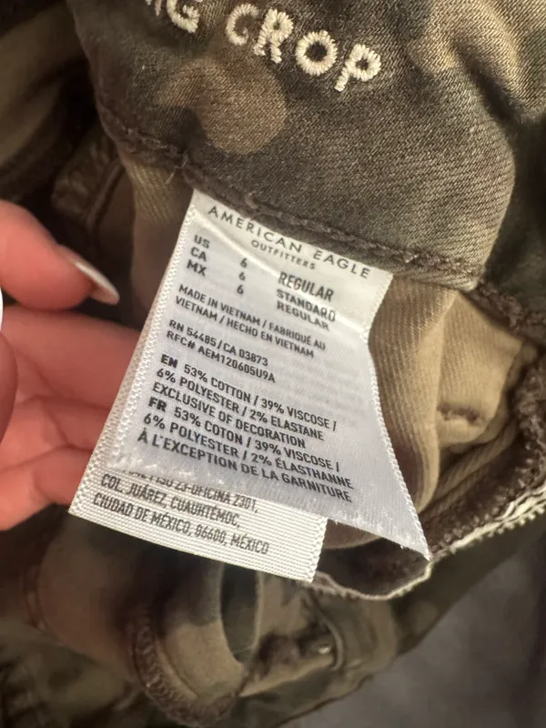 Outfitters Camo Jeans - Image 3