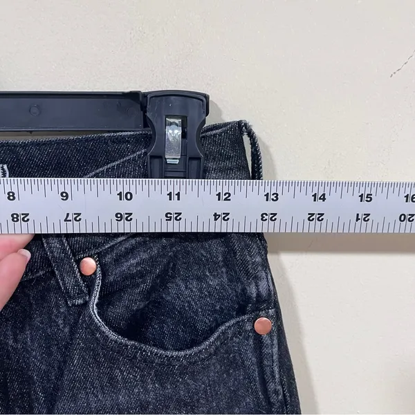 WRANGLER WILD WEST STRAIGHT JEAN IN WASHED BLACK 25X28 western - Image 3