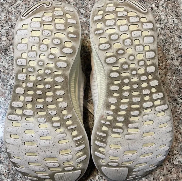 Women's Nike ReactX Infinity Run 4 Tennis Shoes - Image 7