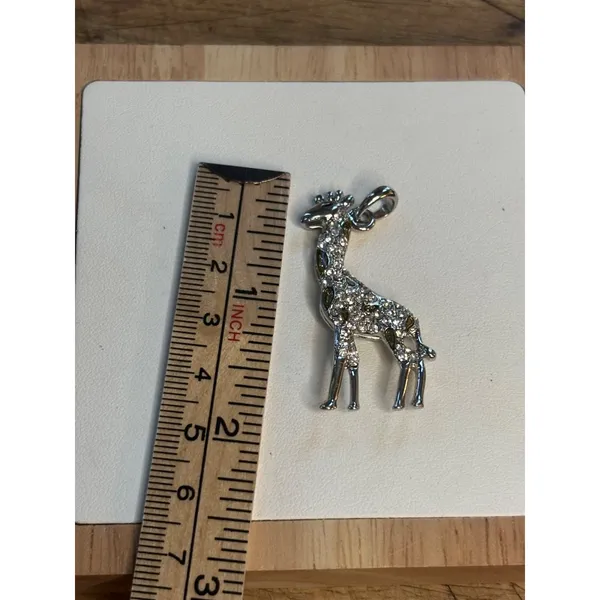 Giraffe Crystal Pendant Silver Tone Jewelry - Image 8