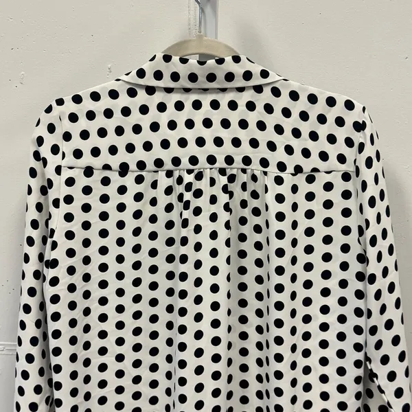 Ann Taylor Polka Dot Blouse Women's Small White Black Long Sleeve V-Neck Classic - Image 5