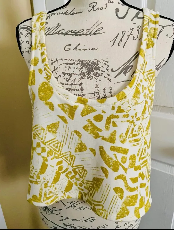 Amadi Anthropologie Top - Image 6