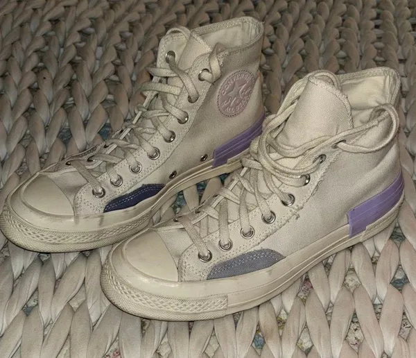 Converse Sneakers - Image 5