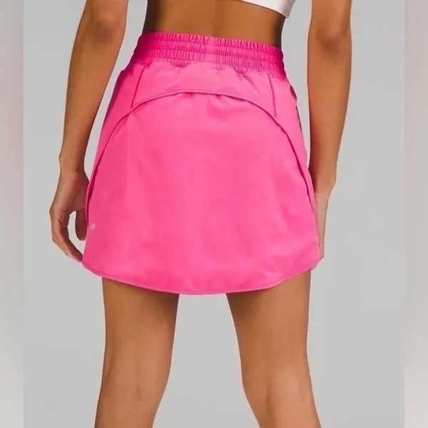 NWT Lululemon Hotty Hot HR Sonic Pink Skirt Size 12 Shorts Underneath - Image 6