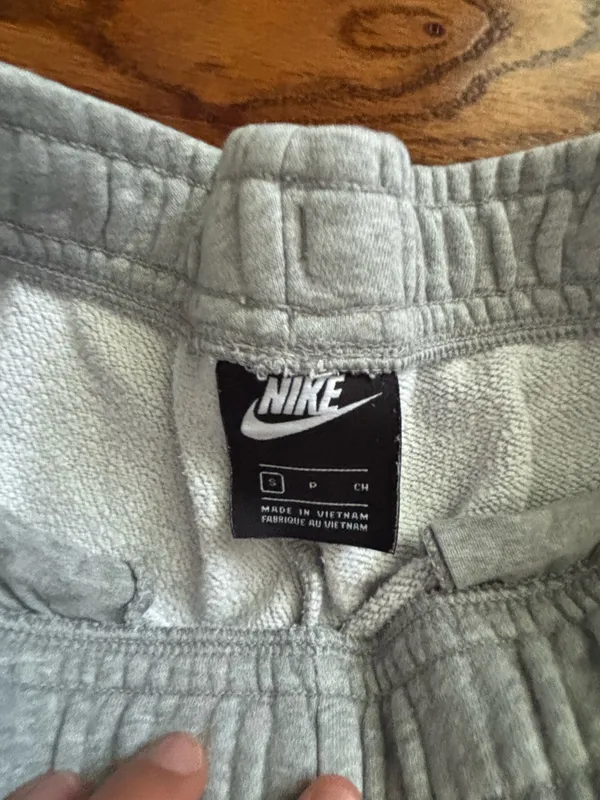 Nike Sweatpants Grey - Image 2
