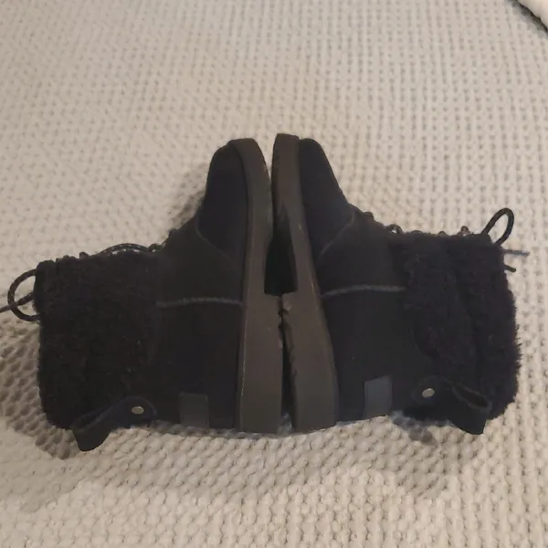 UGG Black Ankle Boots with Fur Lining (23) - Image 5