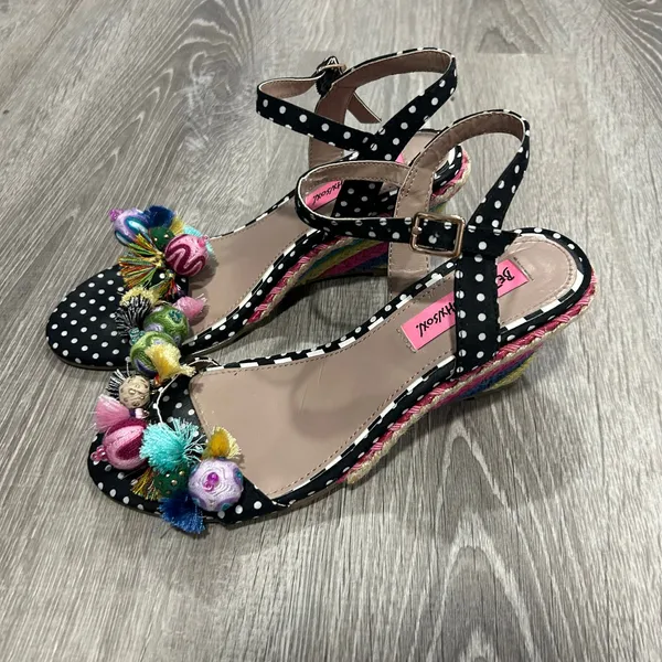 Betsey Johnson Koko Polka Dot Rainbow Wedge Sandal Heels Size 7 - Image 3