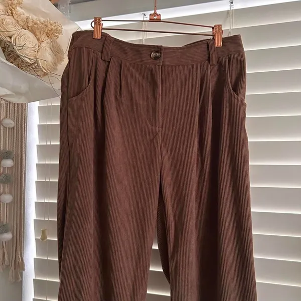 Halara High rise wide leg brown Corduroy Casual Pants | large nwt - Image 4