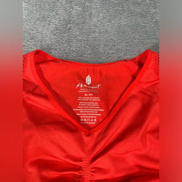 Free people FP Movement on the rise long sleeve later Red Ruched Active Top M/L - Image 6