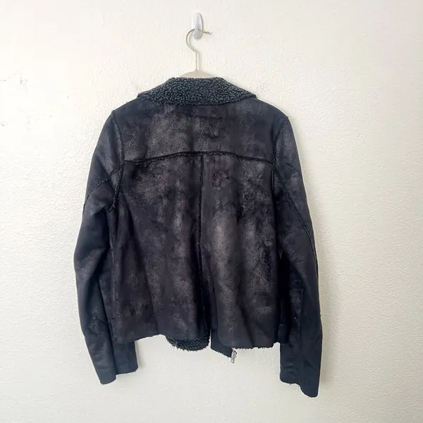 [American Eagle Outfitters] Black Shearling Faux Suede Moto Jacket Size Medium M - Image 2