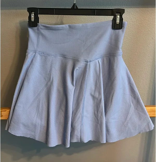 Old Navy Powersoft Skort - Image 2