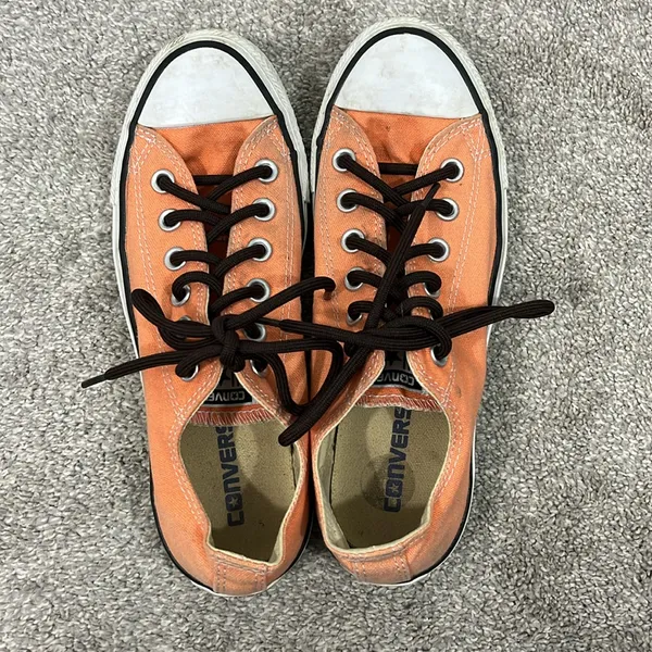 Converse Unisex Size 7 Orange Canvas Chuck Taylor Low Top Sneakers - Image 4