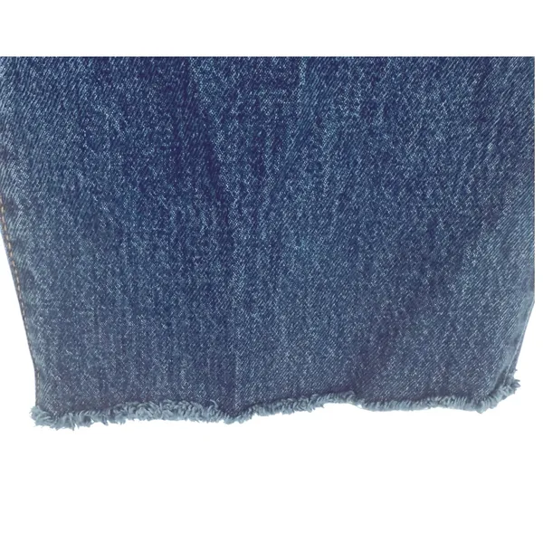Levi’s Women’s 94 Baggy Cropped Raw Hem‎ Jeans Size 30 - Image 8