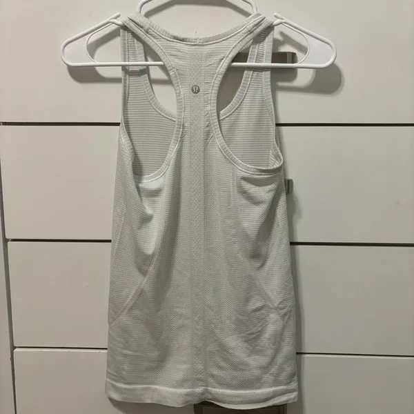 Lululemon Swiftly Tech Racerback
White - Image 3
