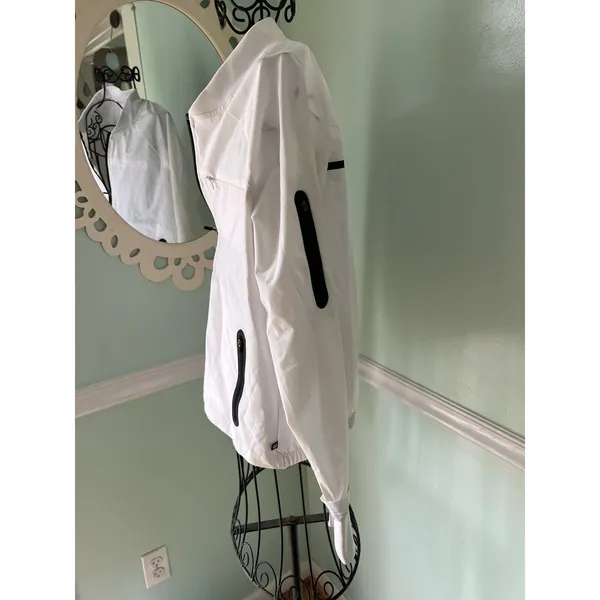 FABLETICS Medium White jacket bomber‎ womens athletic - Image 5