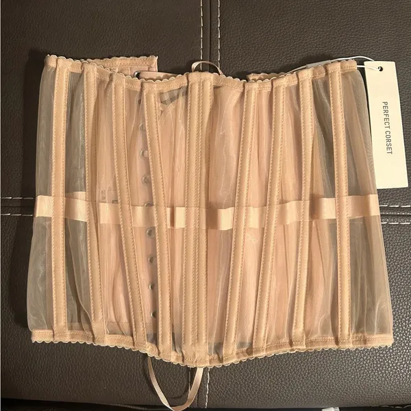 Women’s Nude Lace-Up Waist Trainer Corset - Shapewear - Image 2