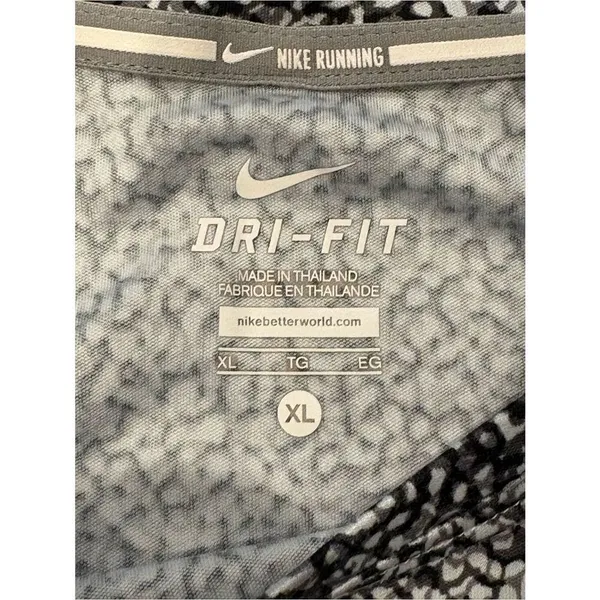 Nike Women’s Black & White Printed Dri-FIT Tee Size XL - Image 2