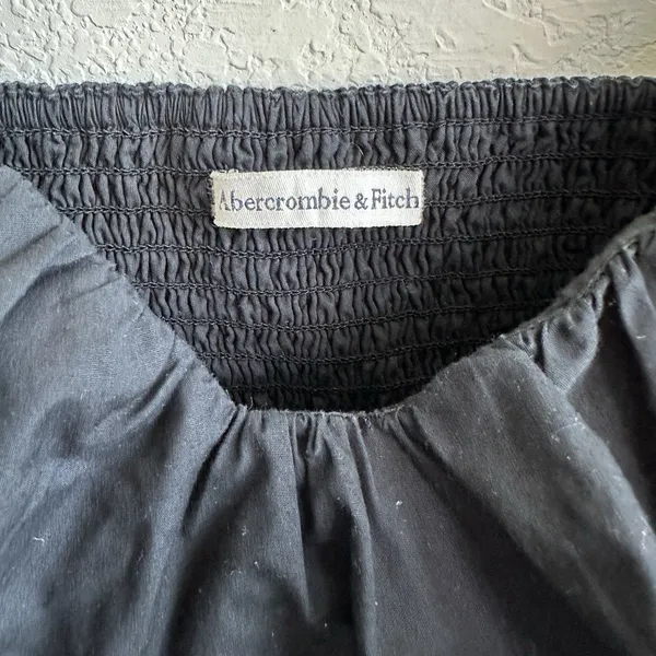 Abercrombie & Fitch Black Puff Sleeve Babydoll Top L Cropped Smocked Coquette - Image 5