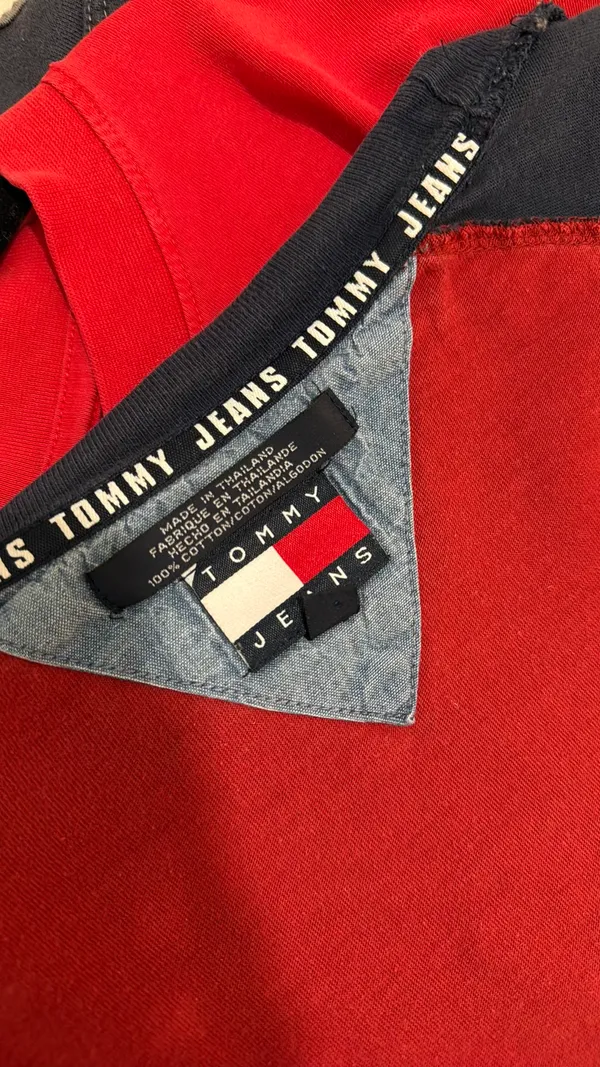 Tommy Hilfiger Tee - Image 7