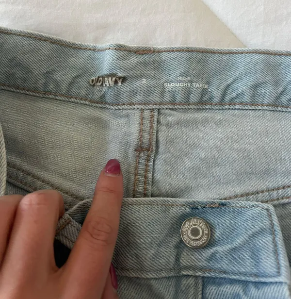Old Navy Low Rise Slouchy Distressed Light Wash Jeans - Image 6