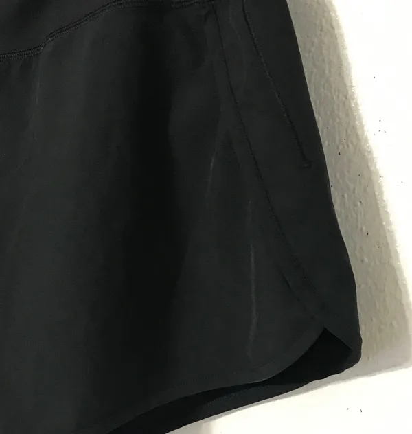CRZ Yoga Shorts Size 8/10 - Image 3