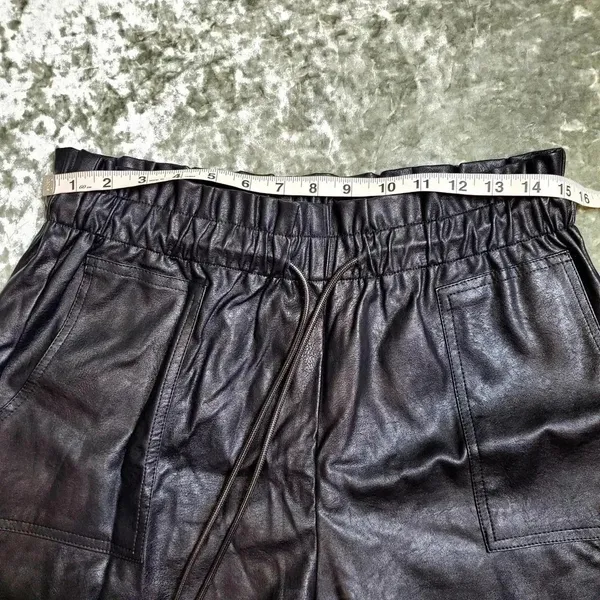 Faux‎ Leather High Waist Shorts Black Size L - Image 6