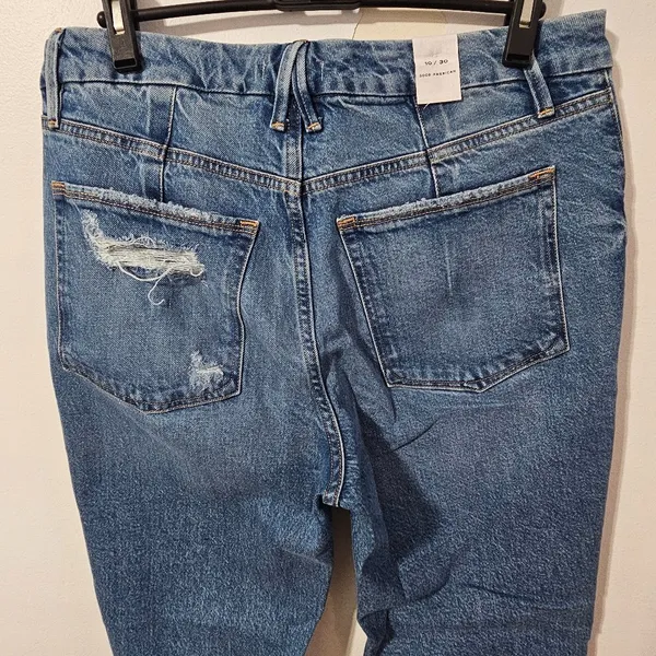 Good American Distressed Raw Hem Jeans - medium wash - Women's Size 10 - Image 3