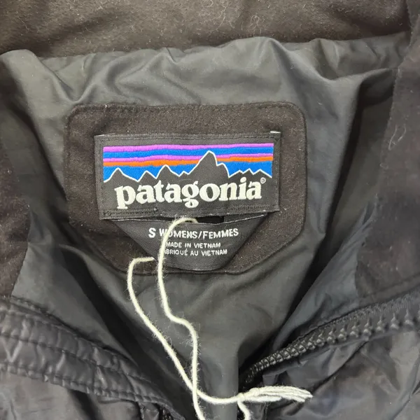 PATAGONIA US Women’s Small Black Radalie Insulated Parka Coat Jacket MSRP $199 - Image 3